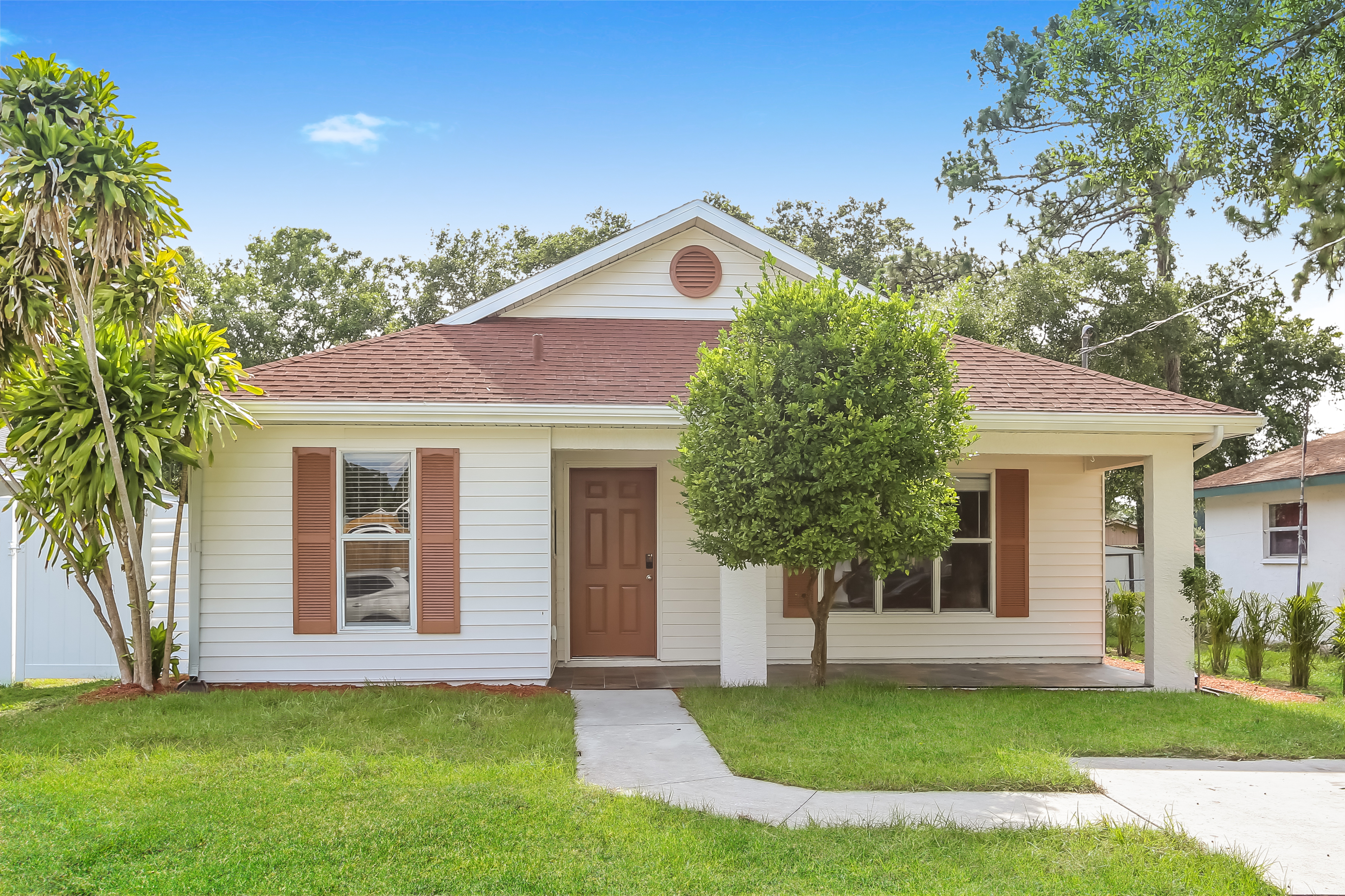 4588 PIKE AVE SARASOTA, FL 34233